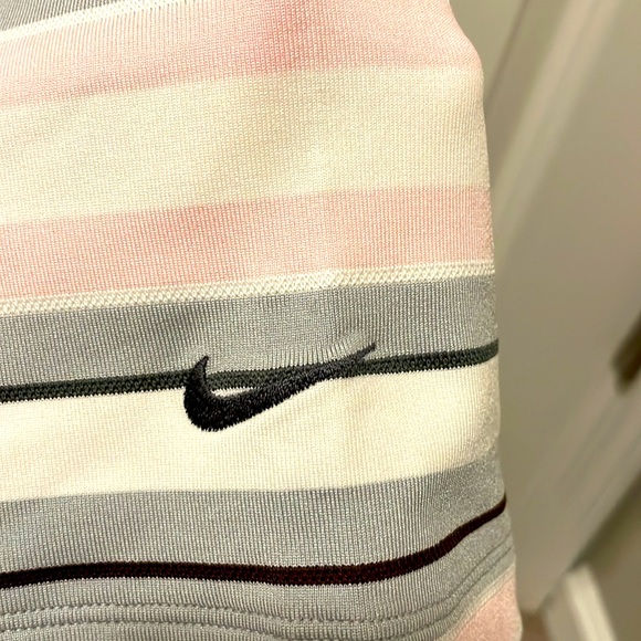 NWT Nike Dri-Fit Golf Shirt - Large - Picture 5 of 7